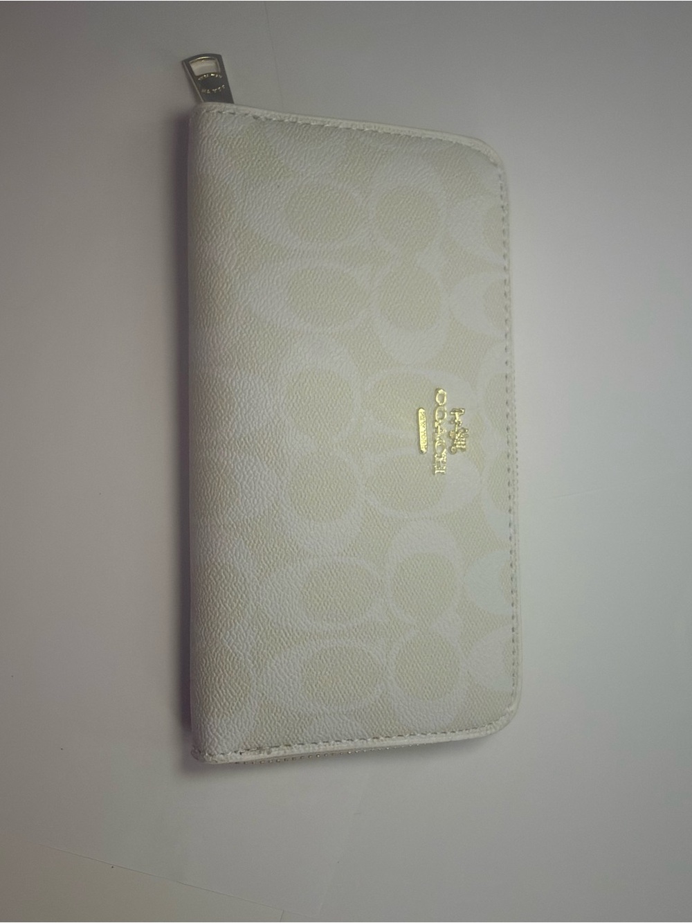 Coach Cream Signature Zip Wallet with Gold Hardware